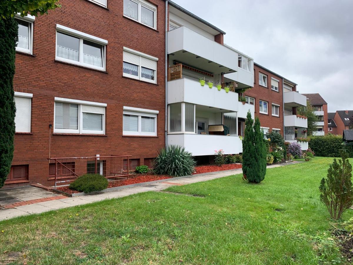 Ferienwohnung Wippsteert - 5 Sterne - Mit Balkon Und Pkw Stellplatz Emden Exterior photo